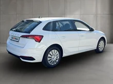 Škoda Scala Essence TSI in Alaska-Weiß
