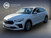 Škoda Scala Essence TSI in Alaska-Weiß