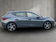 SEAT Leon FR 2.0 TDI in Magnet-Grau Metallic