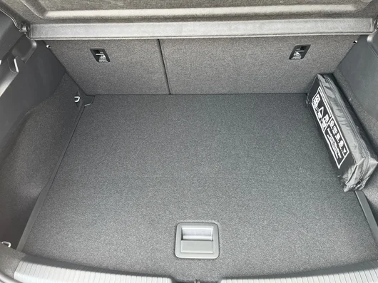 Bild eines Born 60/63 e-Boost 170kW/231PS