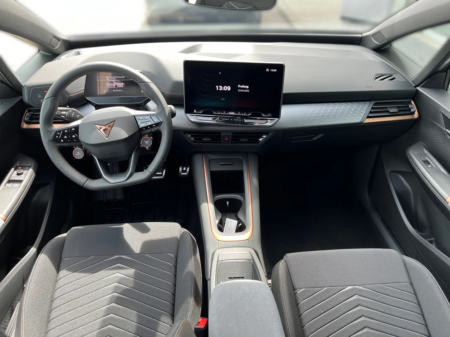 Bild eines Born 60/63 e-Boost 170kW/231PS