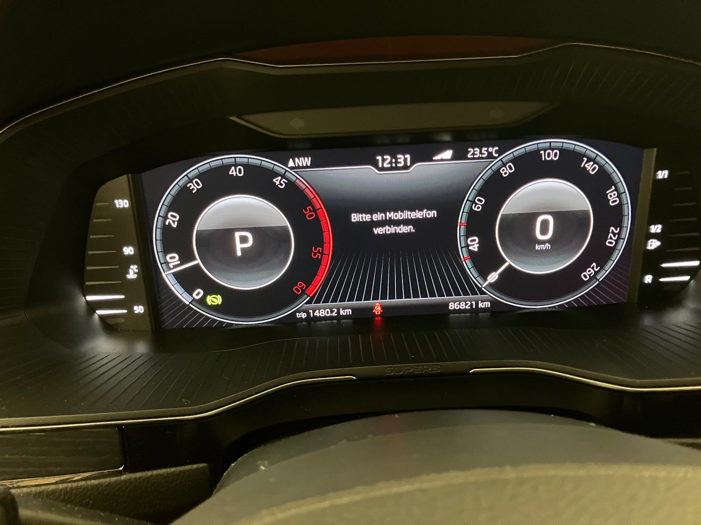Škoda SUPERB Combi 4x4 Style TDI DSG | Bild 14 von 26