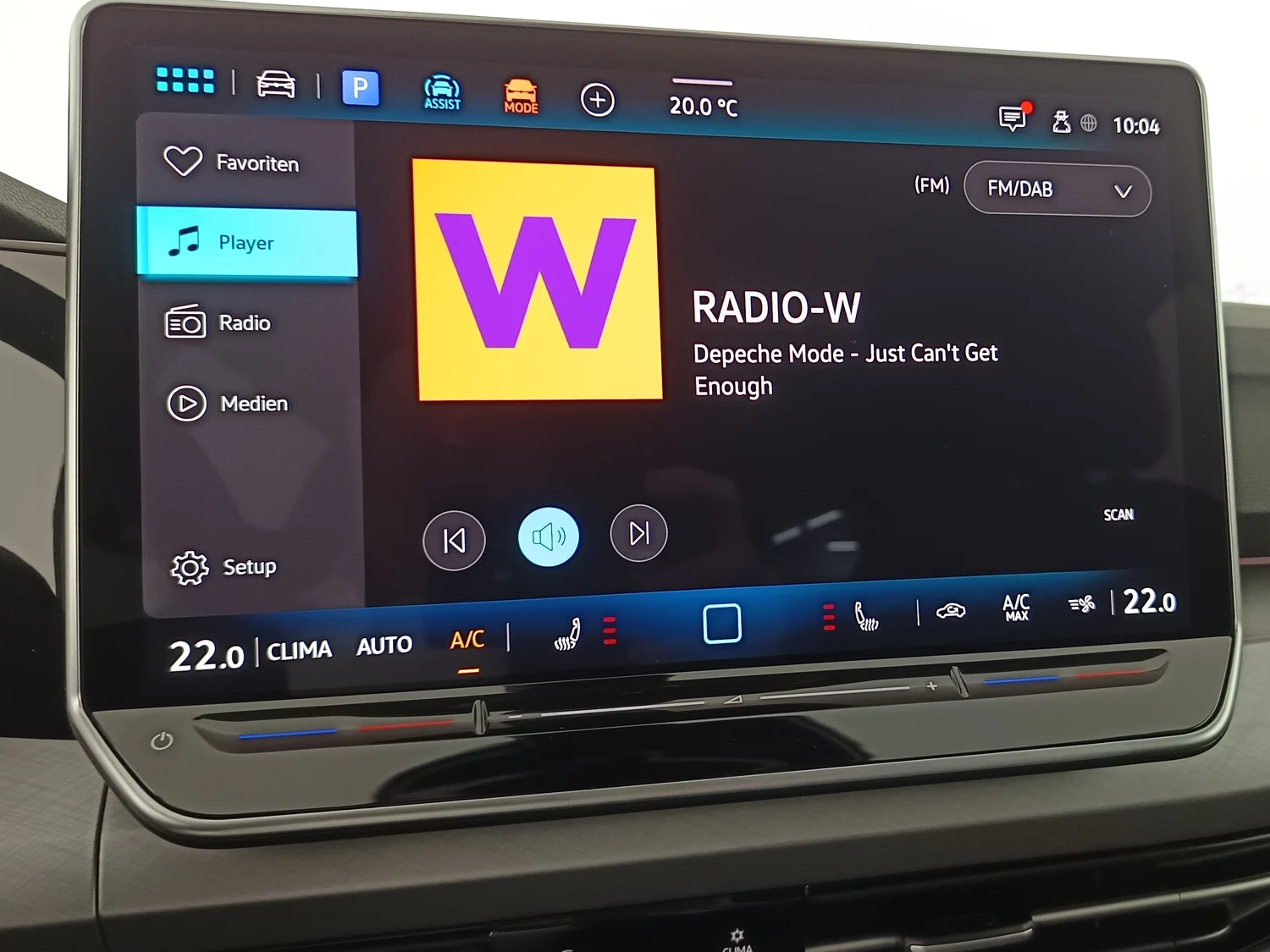 Bild eines VW Golf Variant Business mHeV DSG