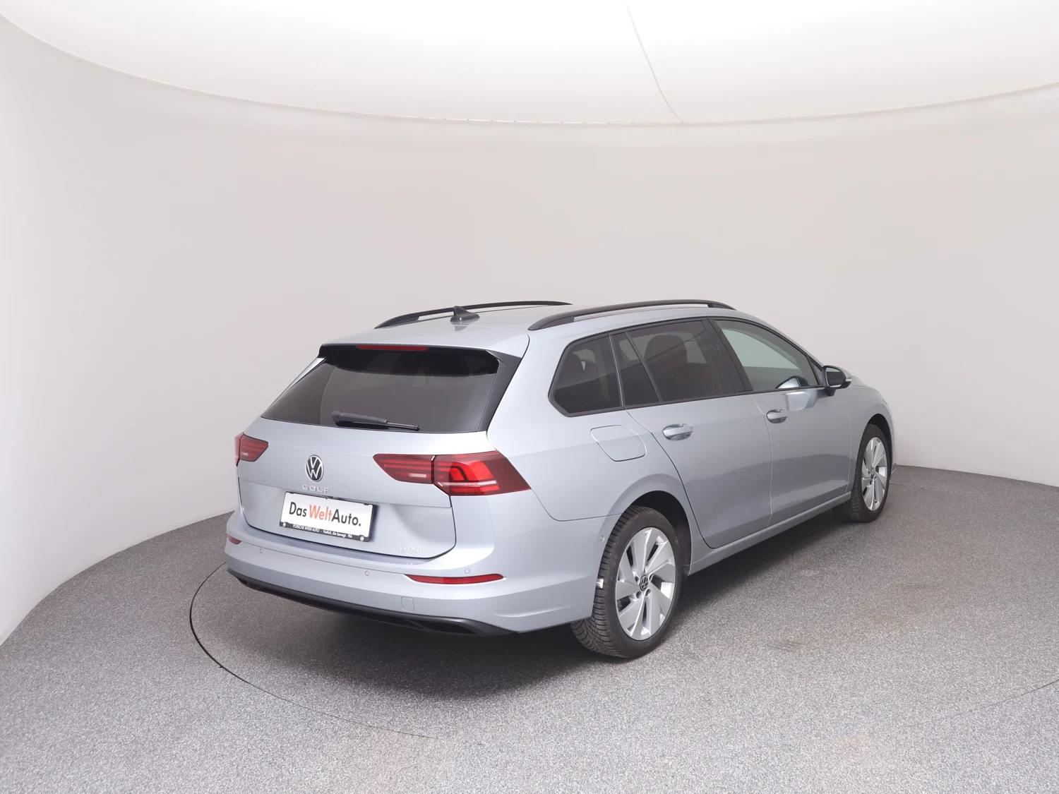 Bild eines VW Golf Variant Business mHeV DSG