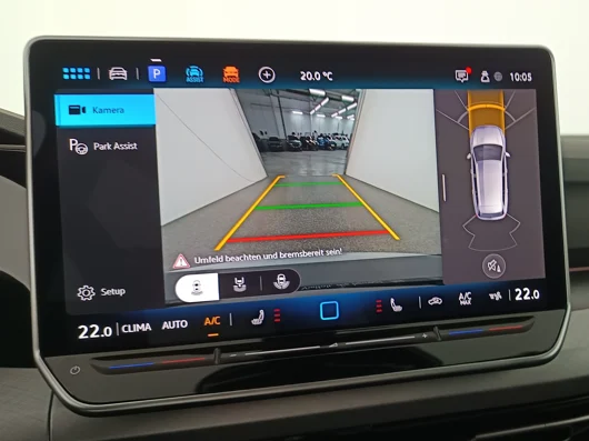 Bild eines VW Golf Variant Business mHeV DSG