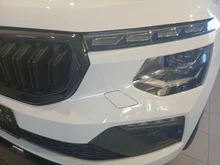 Škoda Kamiq Monte Carlo TSI in Moon-Weiß Metallic
