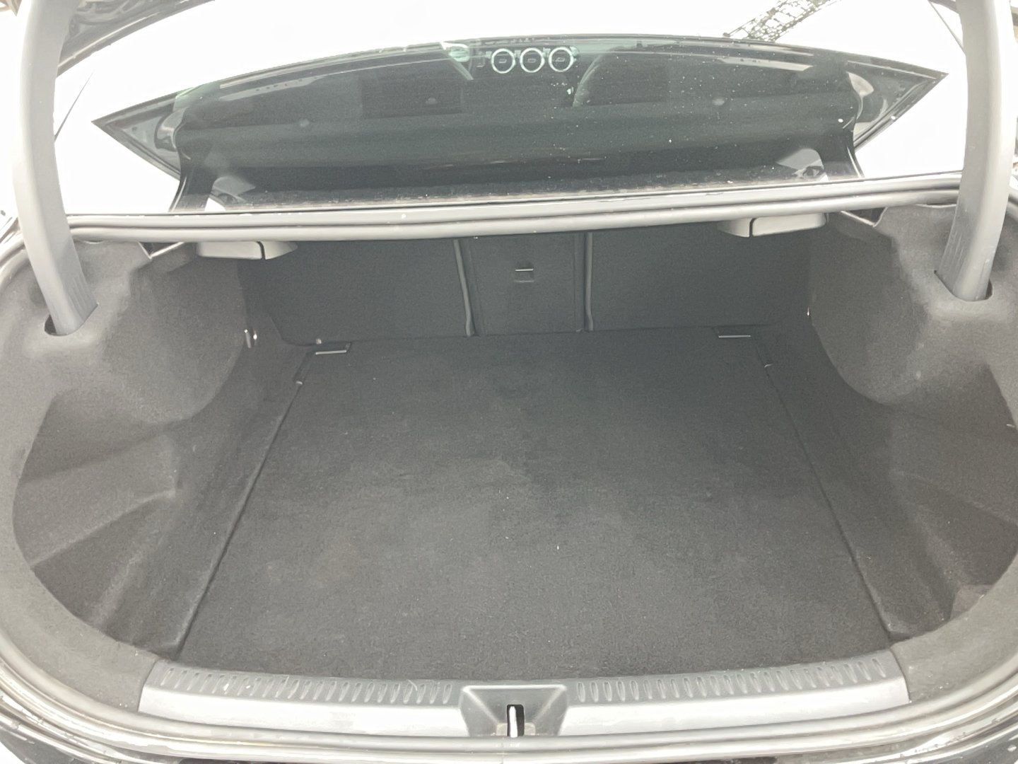 Mercedes A 180 d Limousine Aut. | Bild 10 von 21
