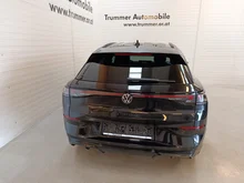 VW T-Roc R-Line eTSI DSG in Grenadillschwarz Metallic