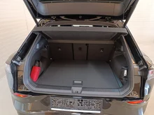 VW T-Roc R-Line eTSI DSG in Grenadillschwarz Metallic