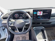 VW T-Roc Life eTSI DSG in Pure White