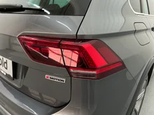 VW Tiguan Sky TDI SCR 4MOTION DSG in Indiumgrau Metallic
