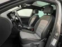 VW Tiguan Sky TDI SCR 4MOTION DSG in Indiumgrau Metallic