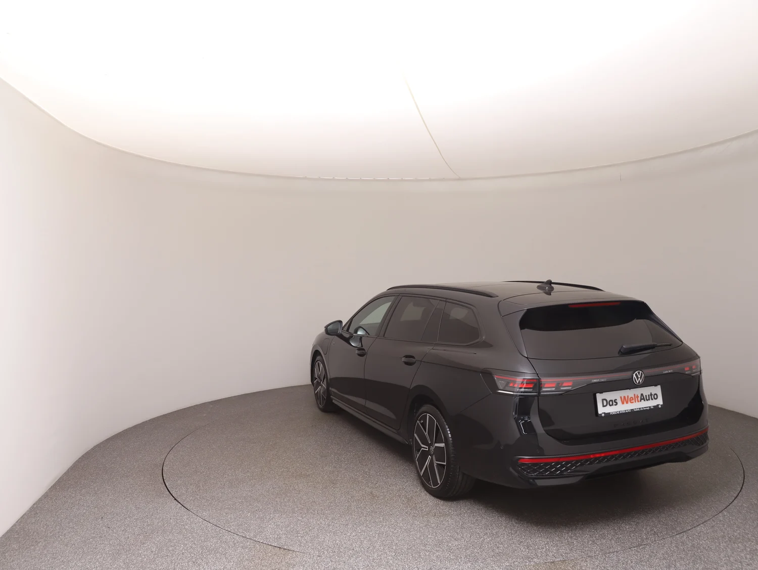 Bild eines VW Passat Variant Sport eHybrid 200kW