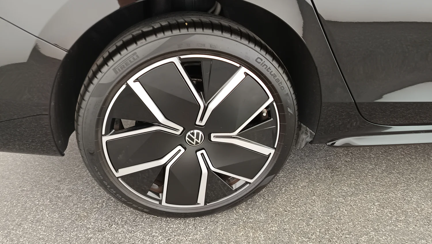Bild eines VW Passat Variant Sport eHybrid 200kW