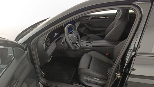 Bild eines VW Passat Variant Sport eHybrid 200kW
