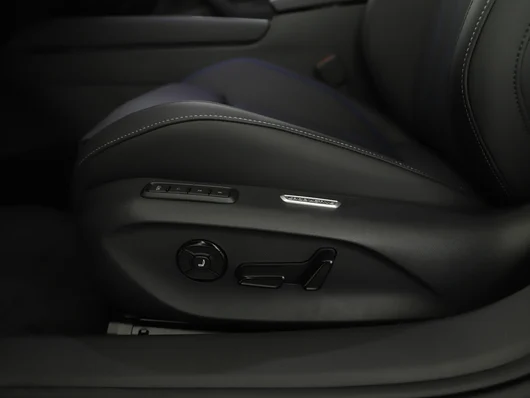 Bild eines VW Passat Variant Sport eHybrid 200kW