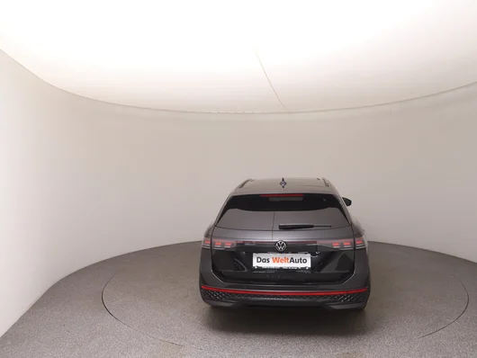Bild eines VW Passat Variant Sport eHybrid 200kW