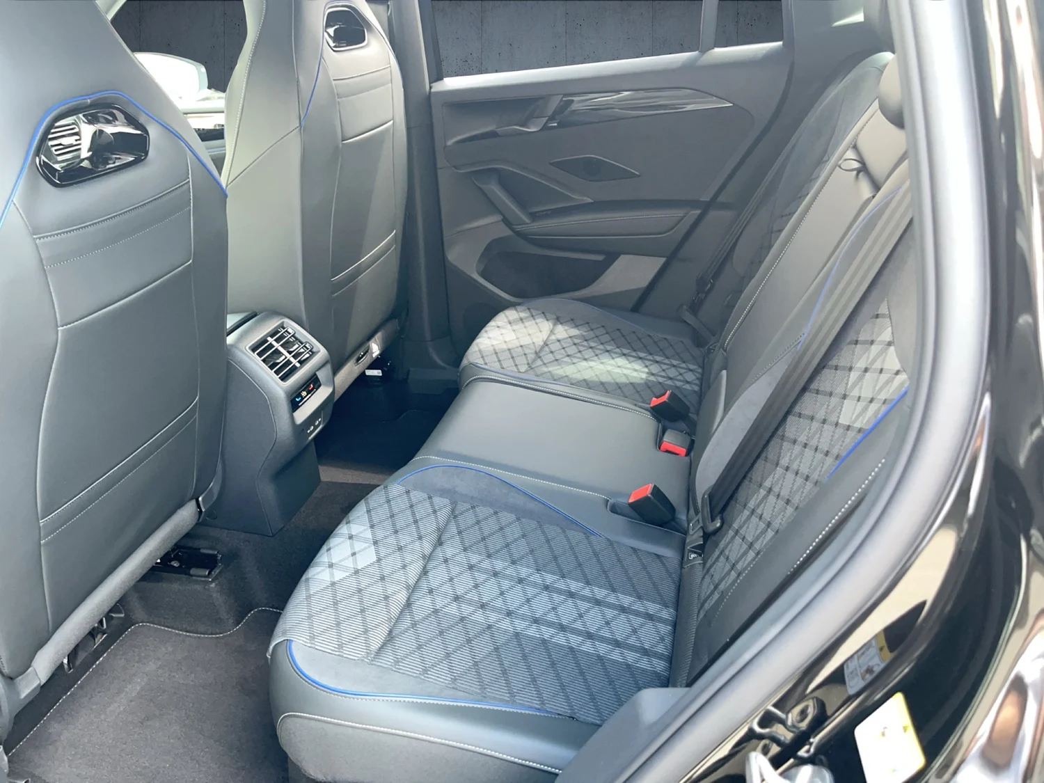 Bild eines Tiguan Sport TDI DSG