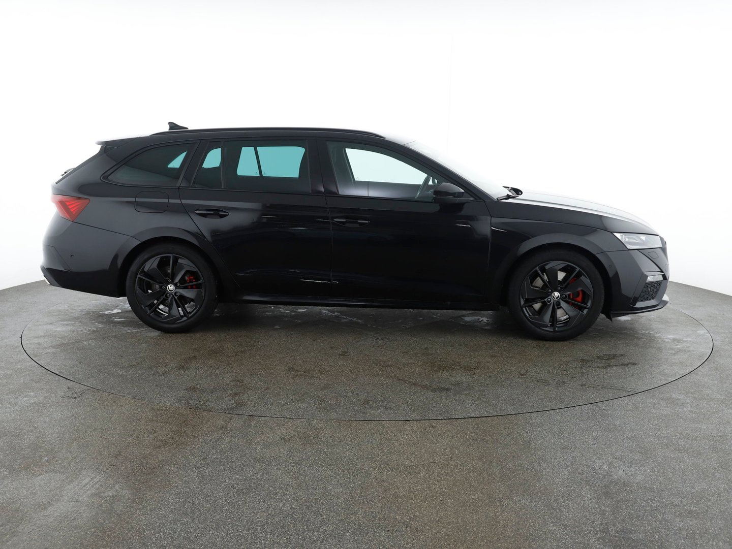 Škoda OCTAVIA Combi RS TSI 245 DSG | Bild 8 von 31