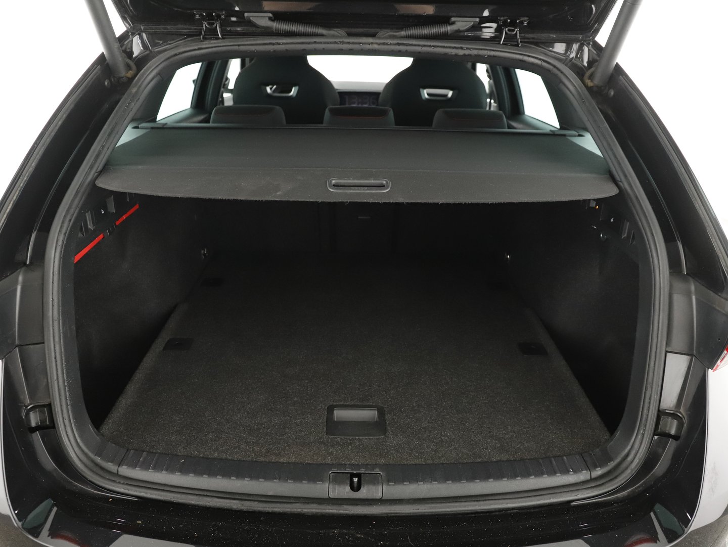 Škoda OCTAVIA Combi RS TSI 245 DSG | Bild 20 von 23