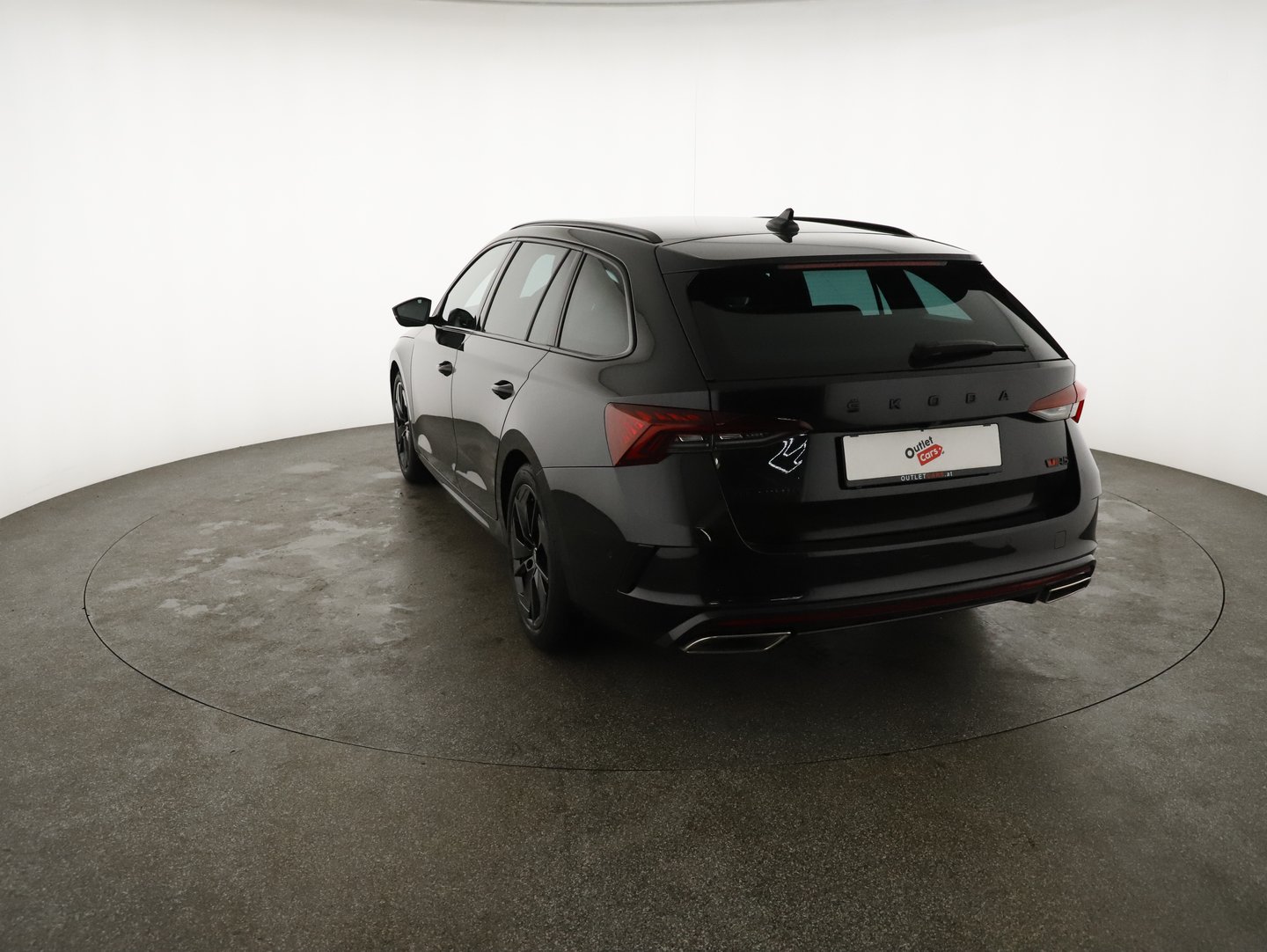 Škoda OCTAVIA Combi RS TSI 245 DSG | Bild 2 von 23