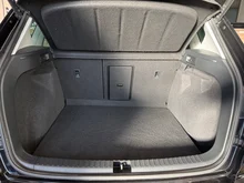 SEAT Ateca Austria Edition 2.0 TDI DSG 4Drive in Panther-Schwarz Metallic