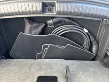 Audi Q4 e-tron 50 e-tron quattro in Gletscherweiss met.
