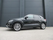 VW T-Roc Friends TDI in Grenadillschwarz Metallic