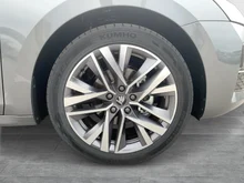 Škoda Octavia Combi Selection TSI mHEV DSG in Graphit-Grau Metallic