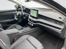 Škoda Superb Combi Selection iV TSI DSG in Ebony-Schwarz Metallic