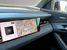 Audi Q6 e-tron quattro in Gletscherweiss Metallic