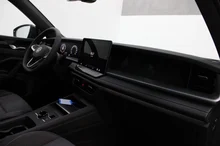 VW Tayron Friends TDI 4MOTION DSG in Delfingrau Metallic