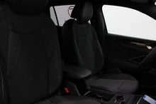 VW Tayron Friends TDI 4MOTION DSG in Delfingrau Metallic