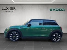 Thumbnail-Foto von Fahrzeug