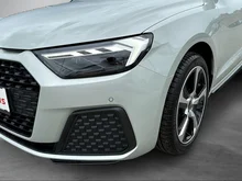 Thumbnail-Foto von Fahrzeug
