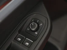 VW Golf Variant Life mHeV TSI DSG in KINGS RED METALLIC
