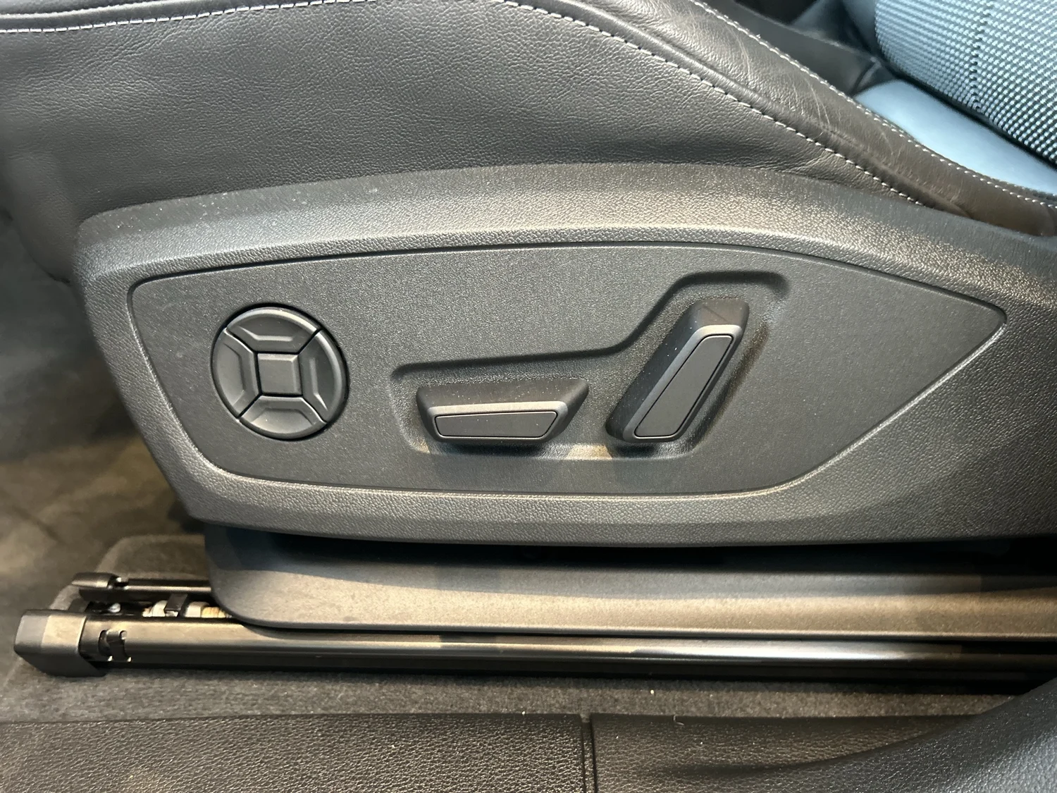 Bild eines Audi Q3 40 TDI quattro admired