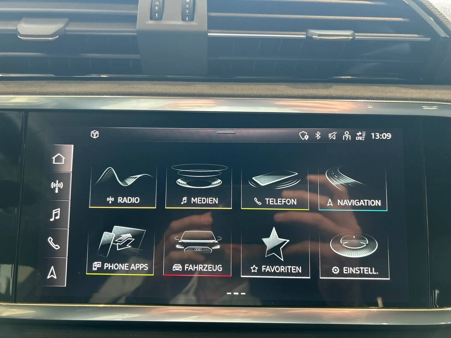 Bild eines Audi Q3 40 TDI quattro admired