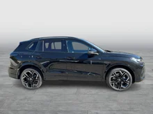 VW Tiguan Sport TDI 4MOTION DSG in Grenadillschwarz Metallic