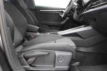Audi A3 Sportback 30 TFSI S line in Daytonagrau Perleffekt