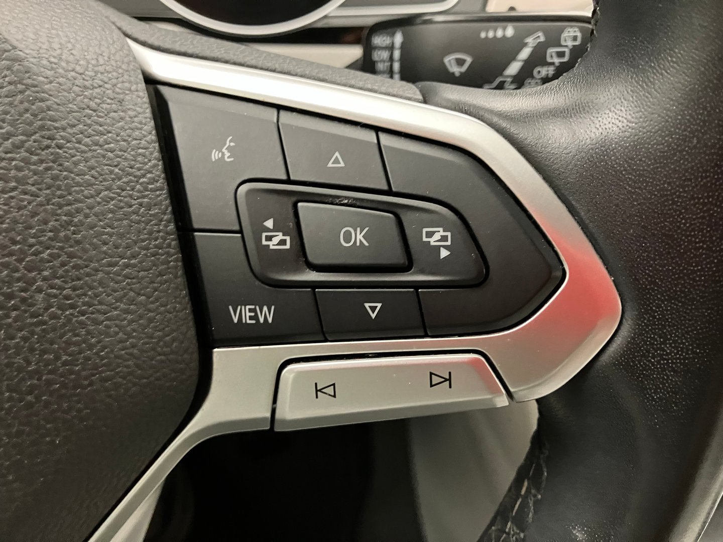 VW Passat Variant Elegance TDI | Bild 17 von 30