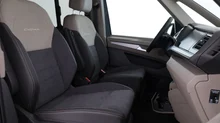 VW California Beach Camper eHyb. 180 kW 4M in Puregrey / Dach Deepblack Perleffekt