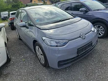VW ID.3 Pure Performance 110 kW in Mondsteingrau Dach schwarz