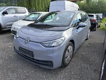 VW ID.3 Pure Performance 110 kW in Mondsteingrau Dach schwarz