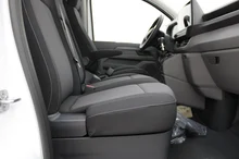 VW Kastenwagen Transporter Kastenwagen TDI in Clear White