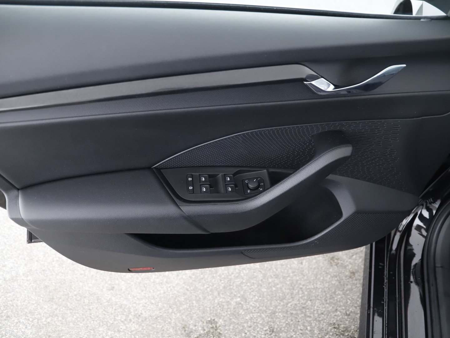 Škoda OCTAVIA Combi Ambition TDI DSG | Bild 9 von 20