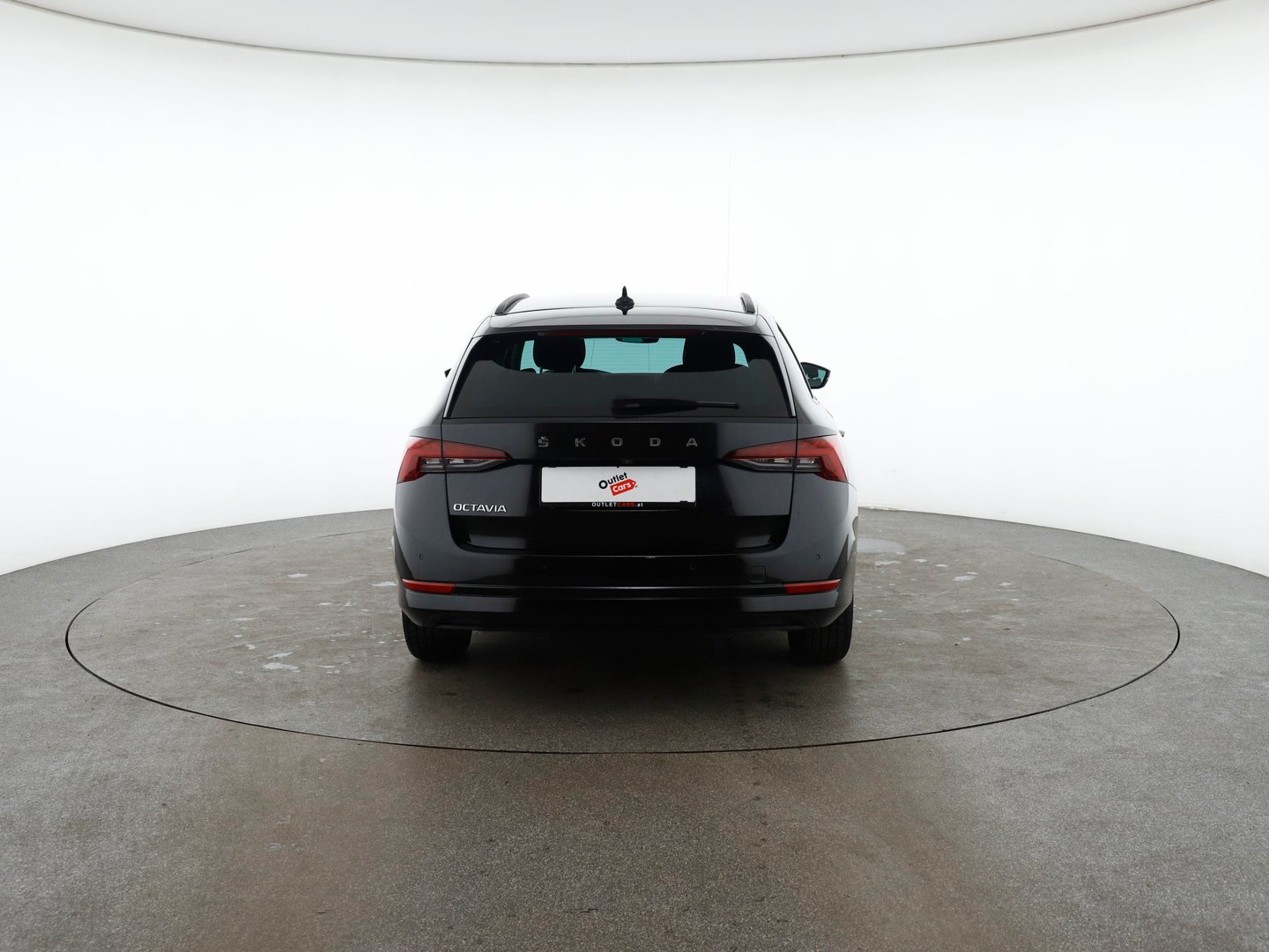 Škoda OCTAVIA Combi Ambition TDI DSG | Bild 6 von 28