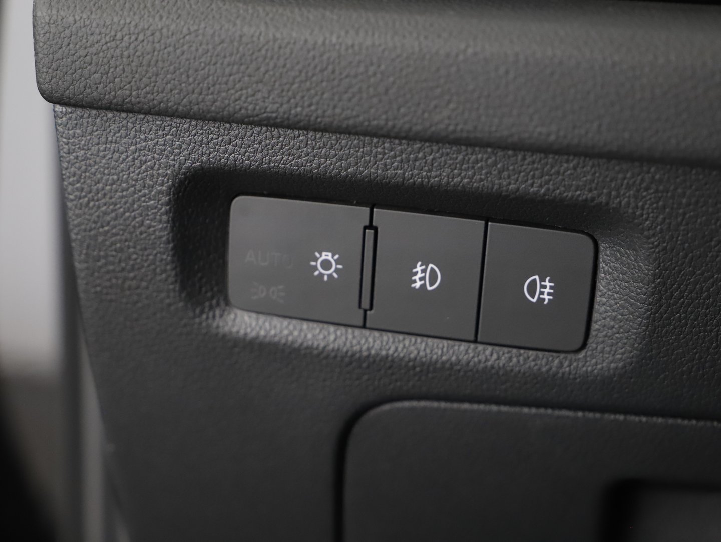 Škoda OCTAVIA Combi Ambition TDI DSG | Bild 11 von 20