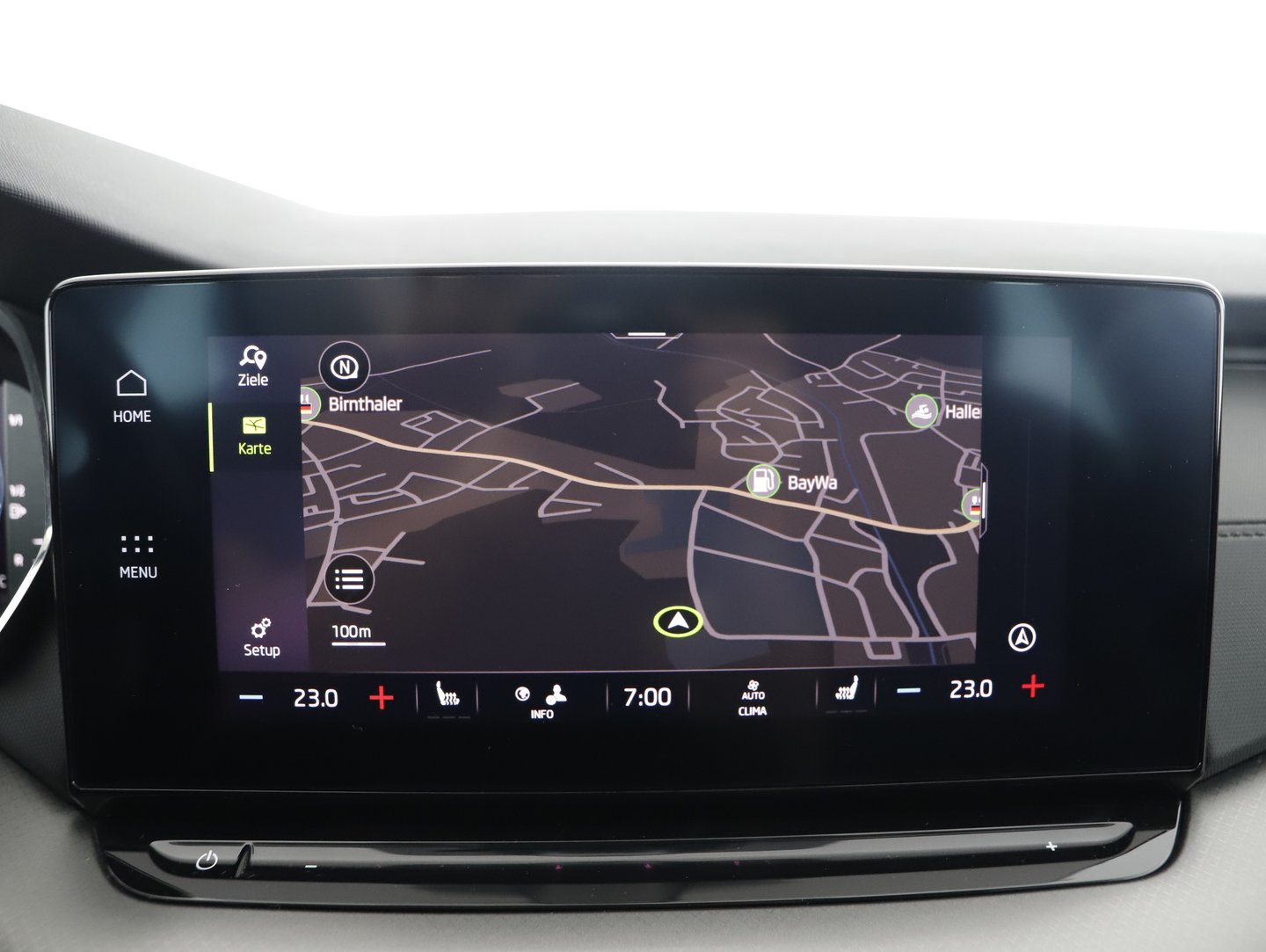 Škoda OCTAVIA Combi Ambition TDI DSG | Bild 16 von 20