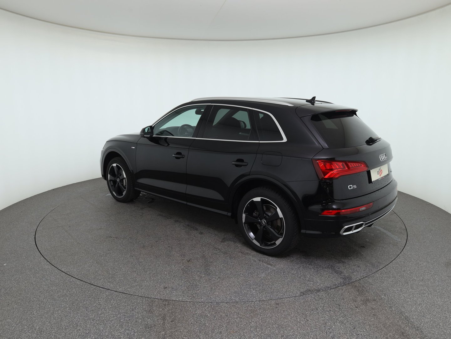 Audi Q5 55 TFSI e quattro Sport | Bild 7 von 32